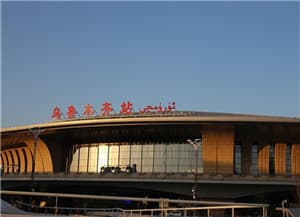 urumqi-train-station.jpg