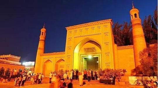 idgar-mosque.jpg idgar-mosque.jpg