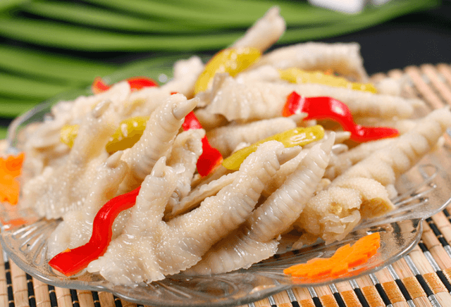 Chicken Feet.jpg
