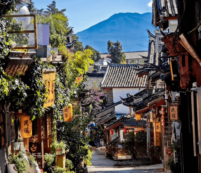 yunnan-lijiang-ancient-town-1.png