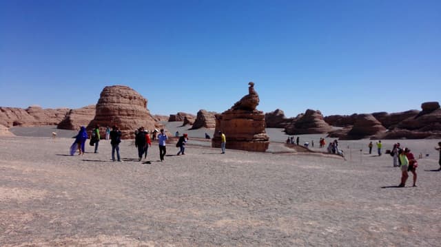 yadan-2.jpg