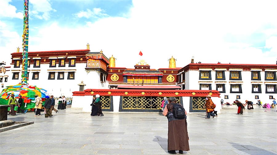 jokhang-temple