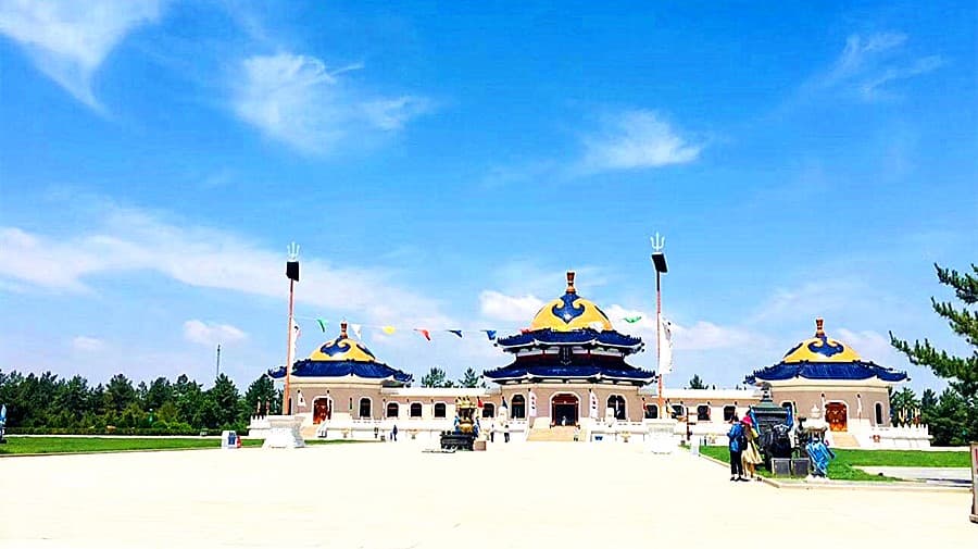 mausoleum-of-genghis-khan