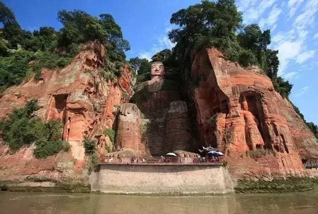 leshan-giant-buddha