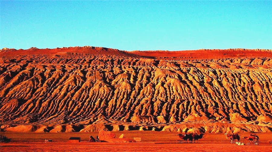 flaming-moutains