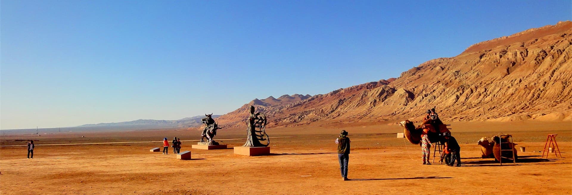 5-days-tour-from-turpan-to-urumqi-2