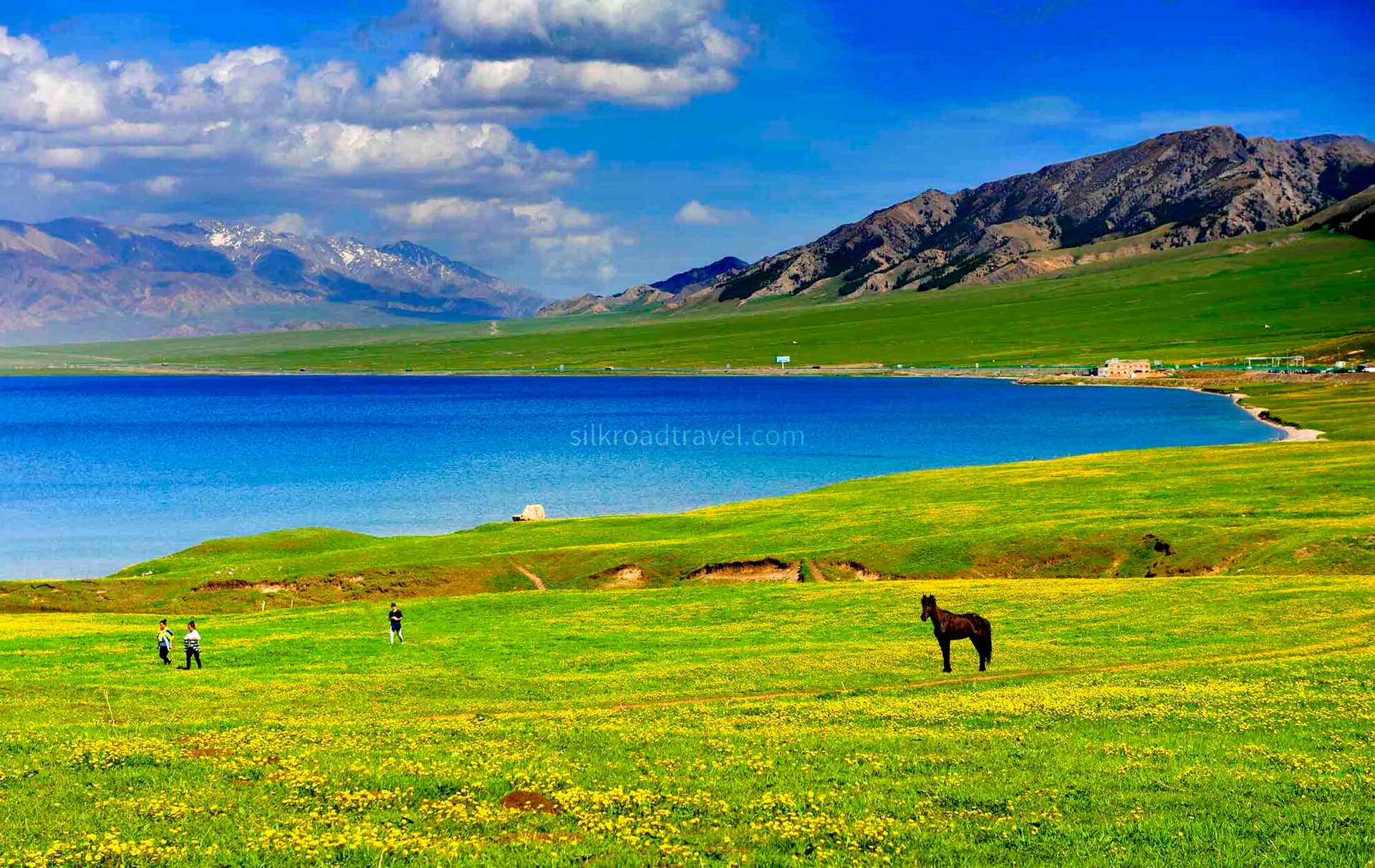 sayram-lake
