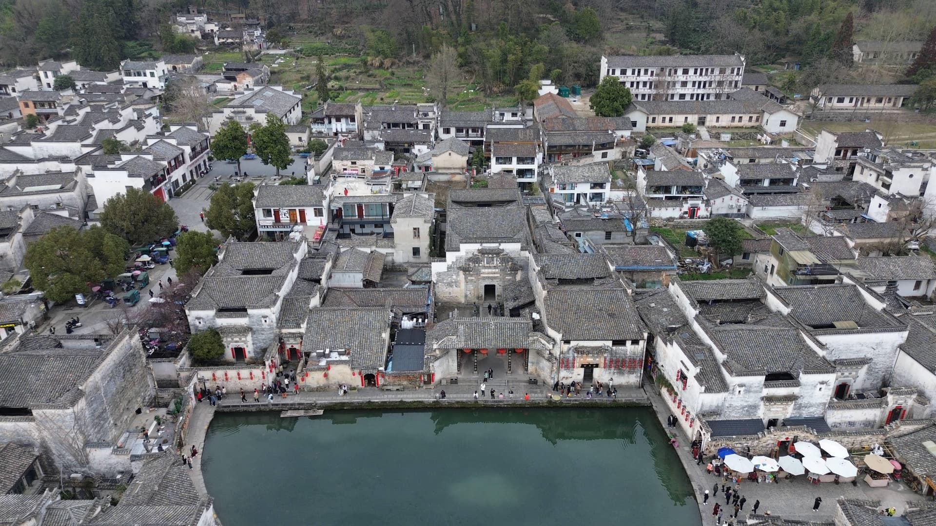 hongcun-village-2