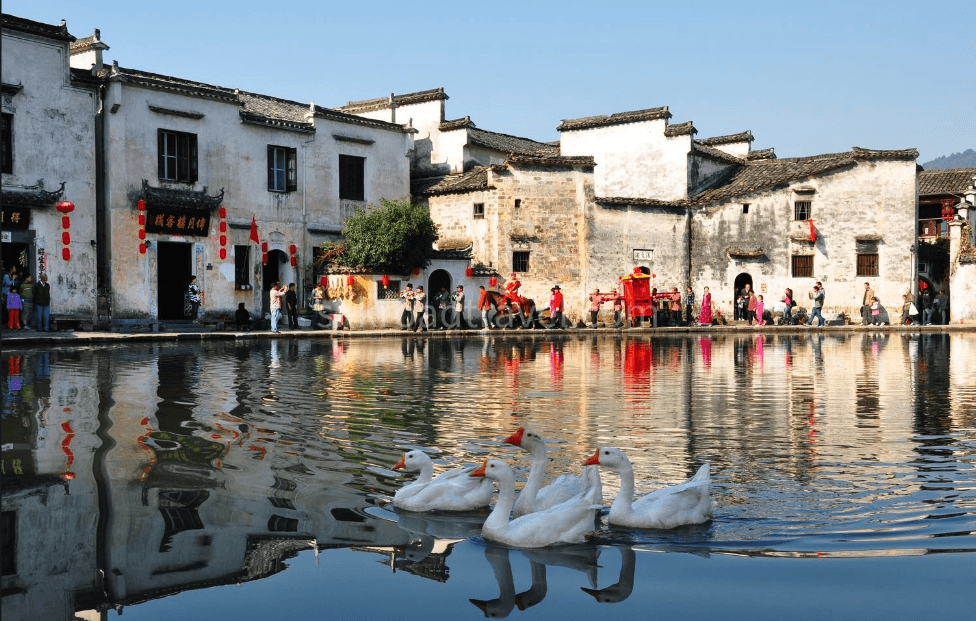hongcun-village