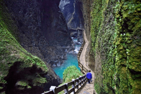 longshui-gorge