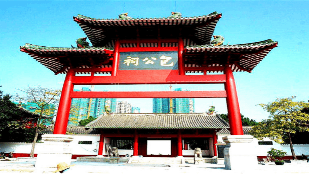 memorial-temple-of-lord-bao