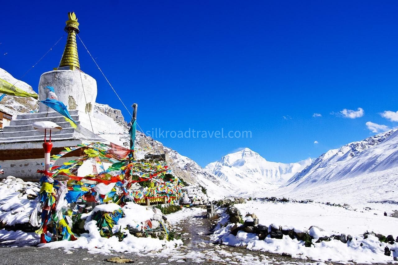 rongbuk-monastery