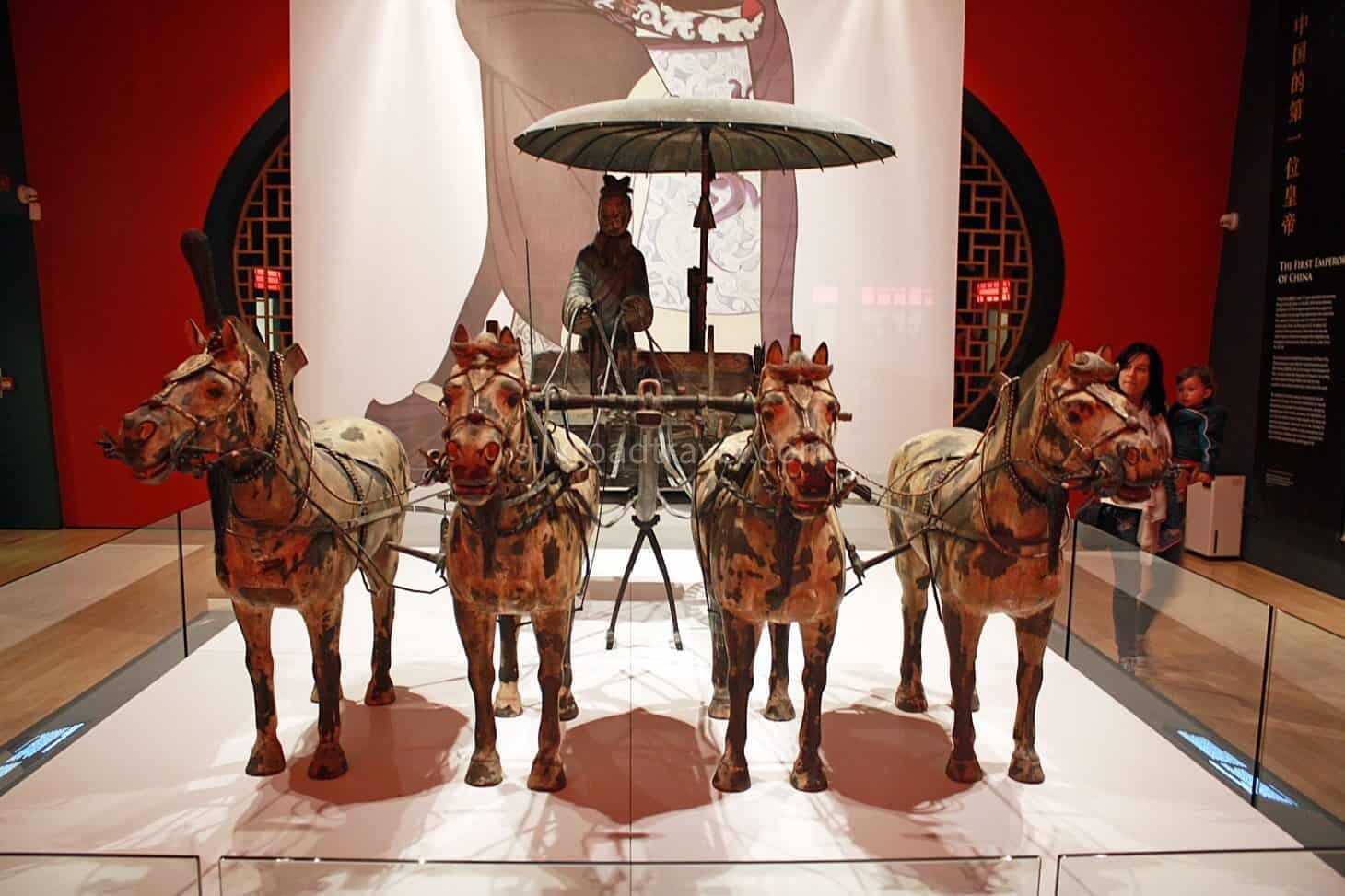 terracotta-warriors-and-horses-museum