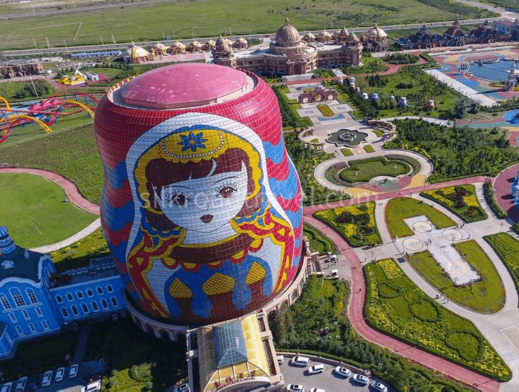 matryoshka-doll-plaza-2