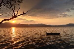 The Sunset of Erhai Lake The Sunset of Erhai Lake