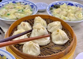 Wuxi Xiaolongbao.jpg Wuxi Xiaolongbao.jpg