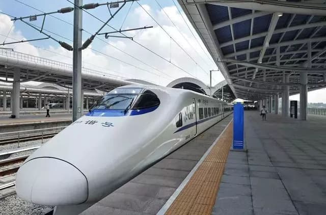 By Train.jpg By Train.jpg