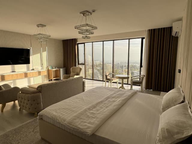 Aram Hotel.jpg Aram Hotel.jpg