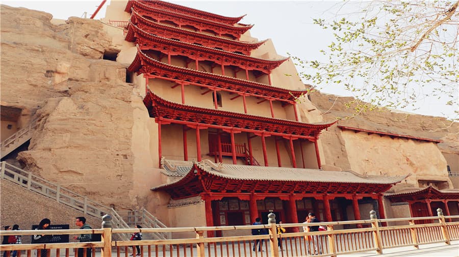 mogao-grottoes mogao-grottoes