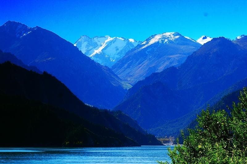 heavenly-lake-1 heavenly-lake-1
