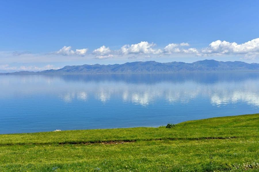 sayram-lake sayram-lake