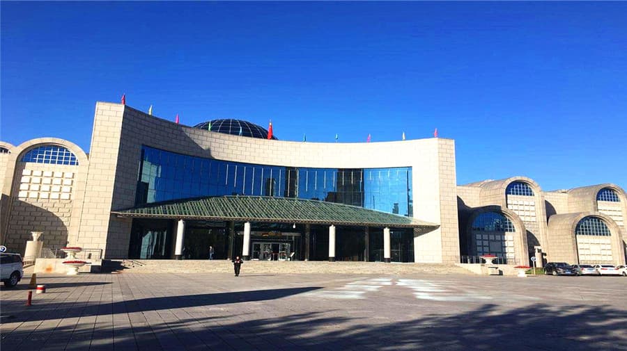 xinjiang-regional-museum xinjiang-regional-museum
