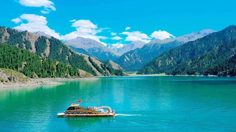 heavenly-lake heavenly-lake