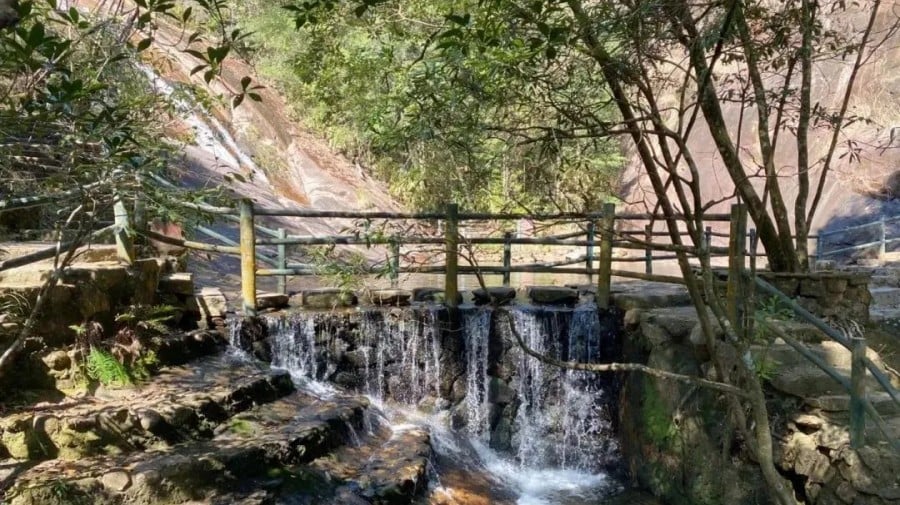 longchuan-grand-canyon longchuan-grand-canyon