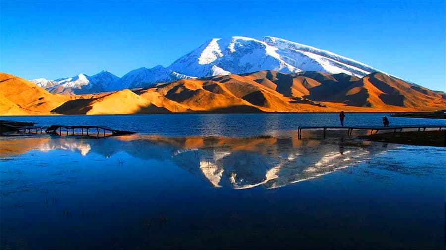 karakul-lake-2 karakul-lake-2