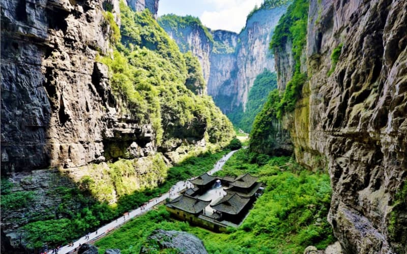 wulong-tiankeng-three-bridges wulong-tiankeng-three-bridges