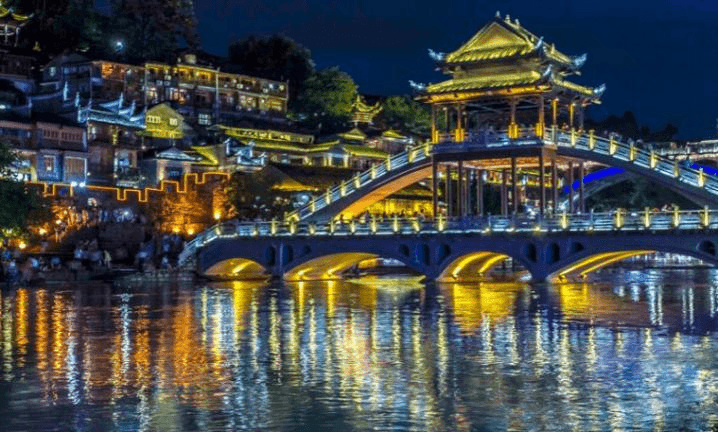 fenghuang-ancient-town fenghuang-ancient-town