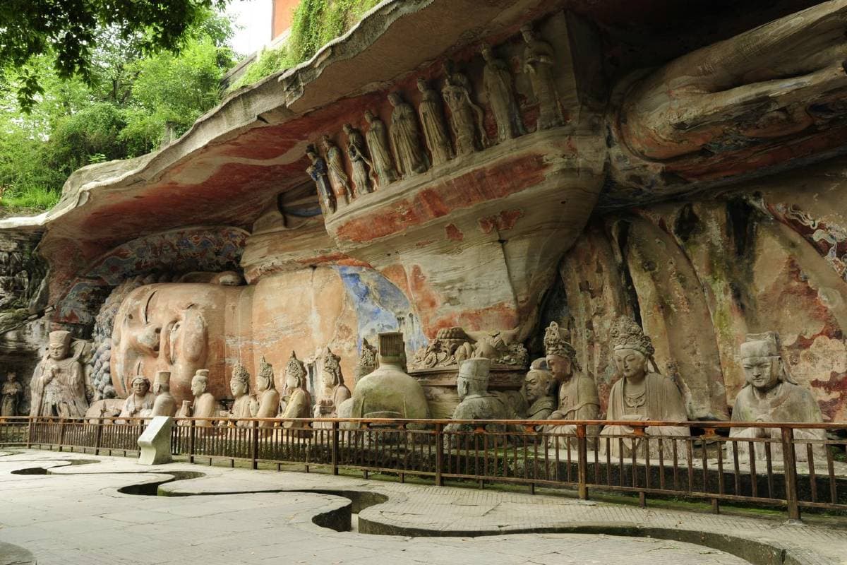beishan-grottoes-2 beishan-grottoes-2