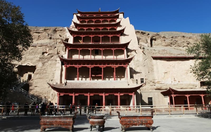 dunhuang-mogao-grottoes dunhuang-mogao-grottoes