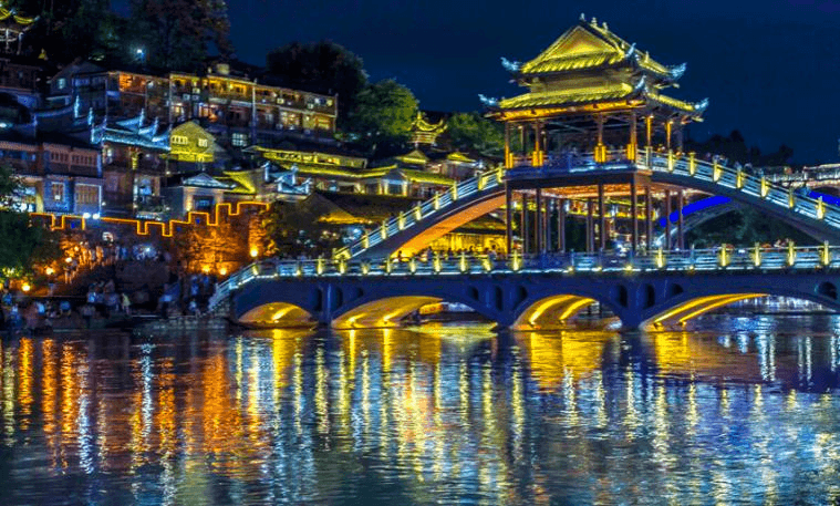 fenghuang-ancient-town fenghuang-ancient-town