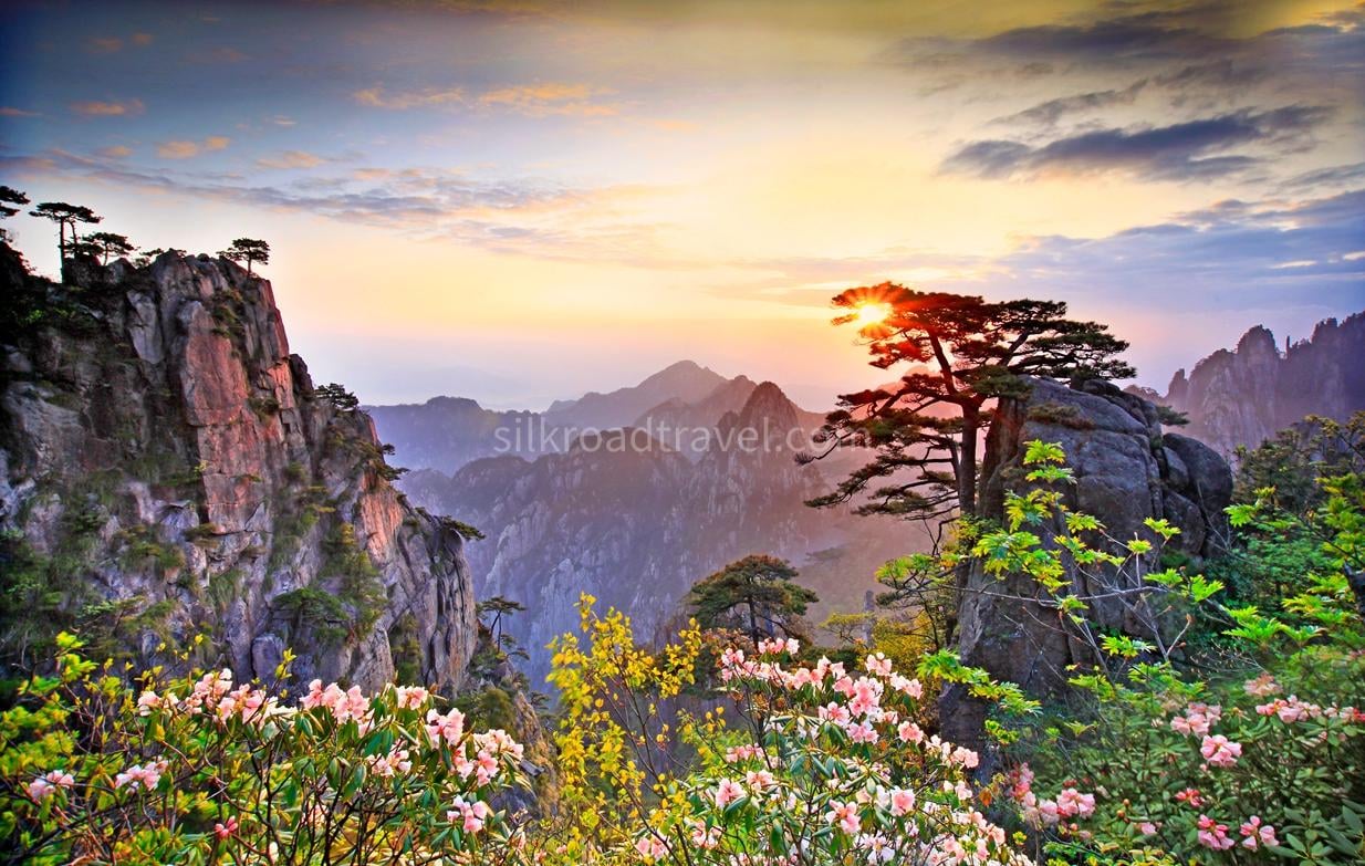 3-days-huangshan-essential-tour-with-hongcun-village 3-days-huangshan-essential-tour-with-hongcun-village