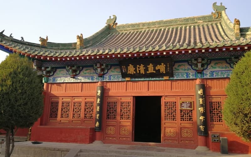 memorial-temple-of-lord-bao memorial-temple-of-lord-bao