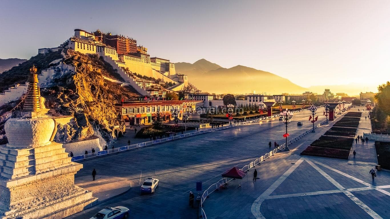 lhasa-city-2 lhasa-city-2