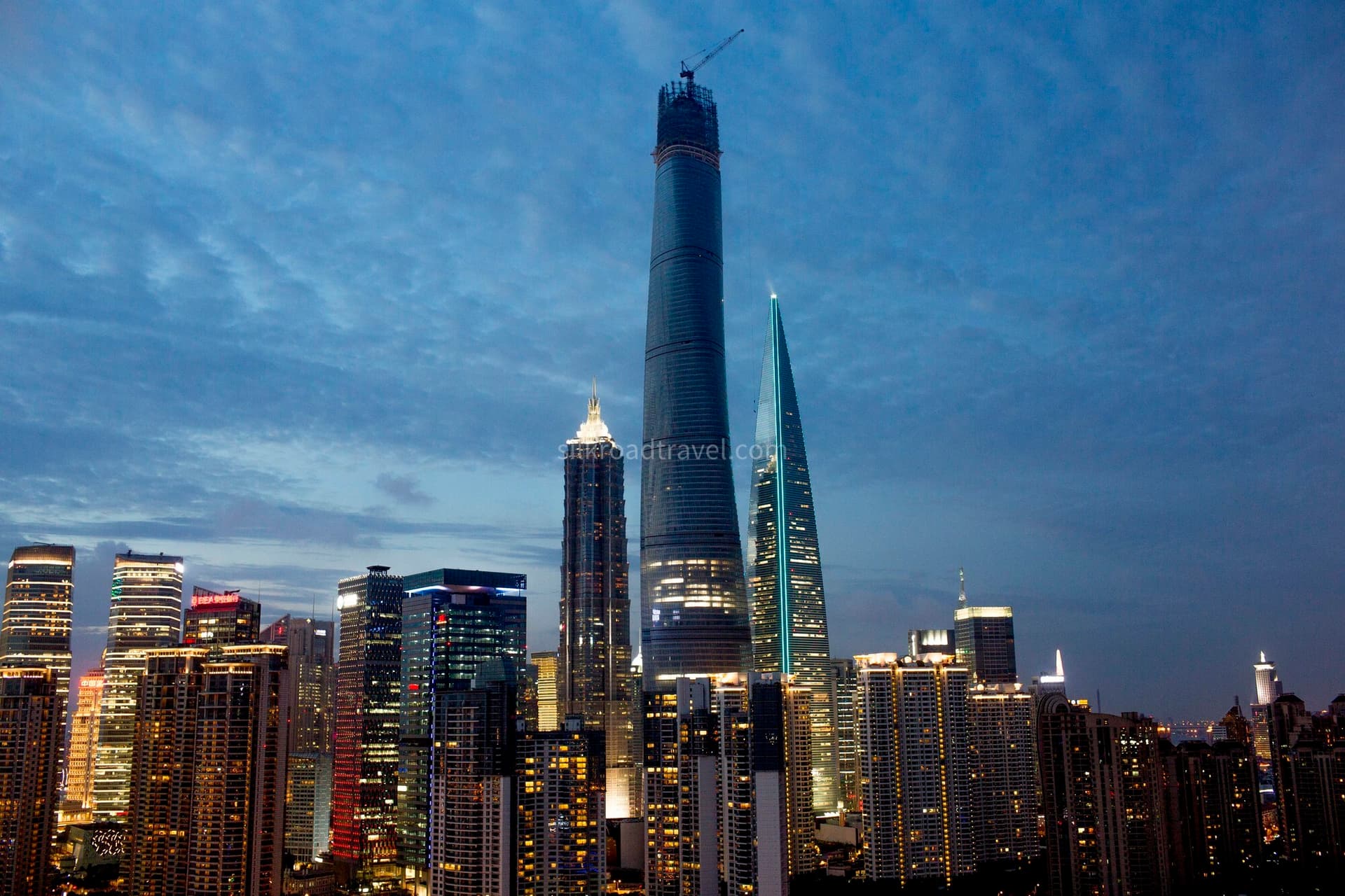 oriental-pearl-tower oriental-pearl-tower
