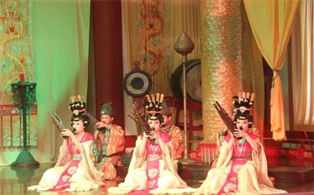the-song-and-dance-performance-in-xi'an-12.jpg