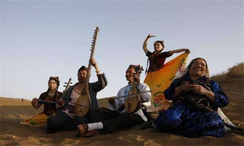 muqam-turpan-1.jpg