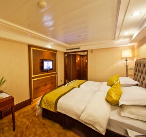 Yangtze-Gold-Deluxe-Standard-Room.jpg