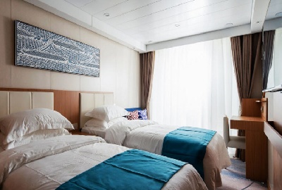 Standard-Balcony-Cabin-onboard-China-Goddess-3.jpg