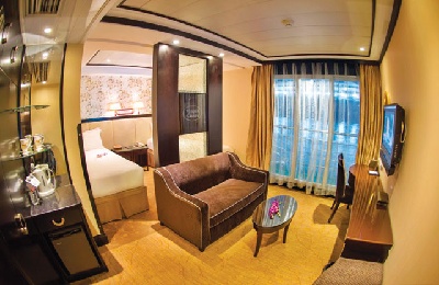 Victoria-Katarina-Executive-Suite.jpg