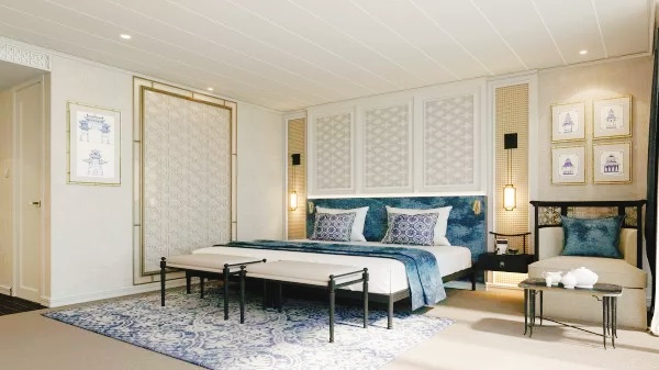 Yangtze-Explorer-Ambassador-Suite.jpg