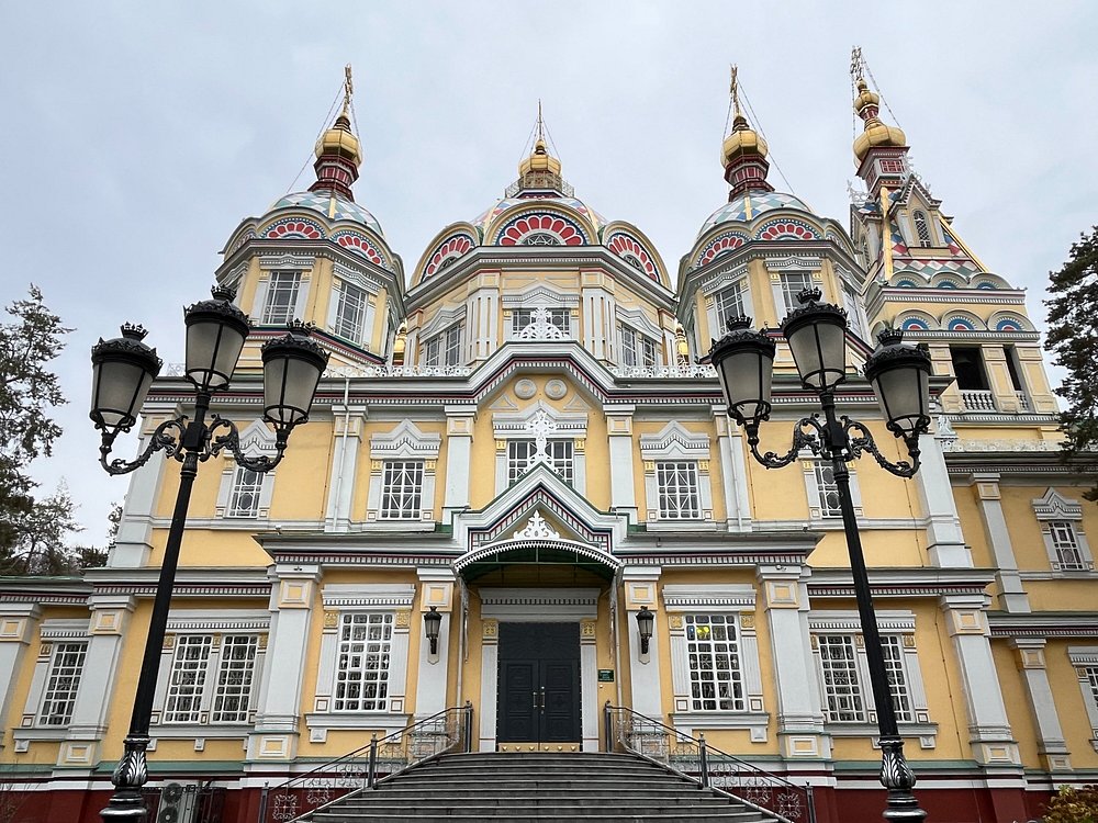 ascension-cathedral-historical-landmark-panoramic-city-views
